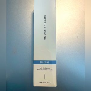 Rodan + Fields REDEFINE Daily Clay Cleanser